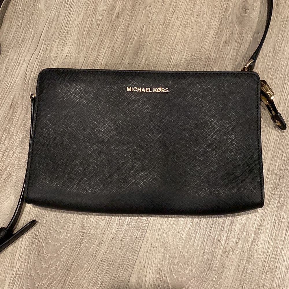 Michael Kors cross body bag